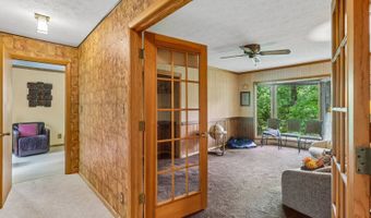 884 Dogwood Ter, Akron, OH 44321