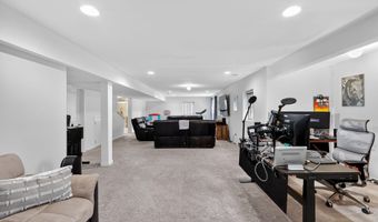 17 Prairie Ln, Bayville, NJ 08721