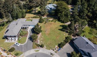 576 Klamath Ave NE 1101, Bandon, OR 97411