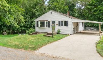 153 Vineyard Ave, Cumberland, RI 02864