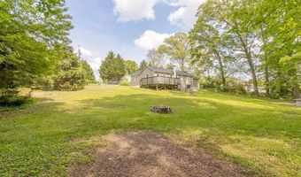 1816 Maple Ln, Accokeek, MD 20607
