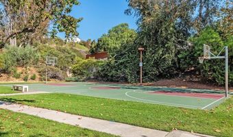 3112 Del Rey Ave, Carlsbad, CA 92009