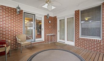 487 Oaklawn Pl, Biloxi, MS 39530