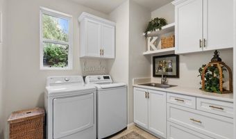 3180 Ridgeline Pl, Escondido, CA 92027