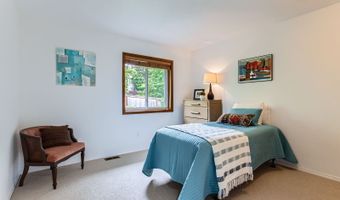 14085 SW KENTUCKY Pl, Beaverton, OR 97008