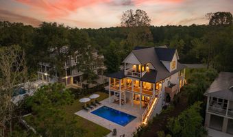 4684 Cedar Island Ct, Awendaw, SC 29429