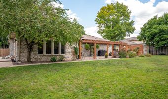 747 Yosemite Dr, Indianapolis, IN 46217