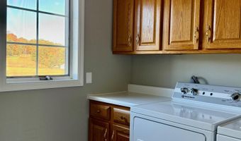 1235- A Long Branch Rd, Beattyville, KY 41311