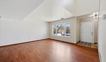 25 B Statesboro Dr, Belle Fourche, SD 57717