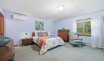 7 Dogwood Dr, Ansonia, CT 06401