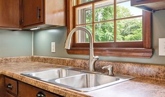 2707 Oakwood Dr, Bardstown, KY 40004