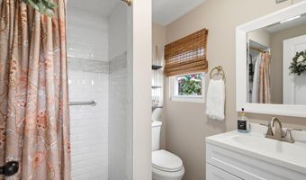 61 Archer Ave S, Bayville, NJ 08721