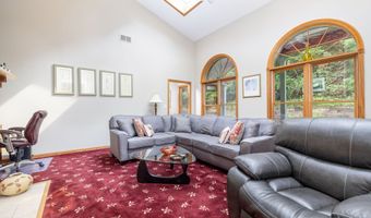 335 Toll Gate Rd, Berlin, CT 06037