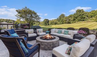 4658 Linden Branch Dr NE, Ada, MI 49301