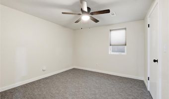 17341 N 158th St, Basehor, KS 66007