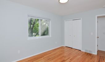 3187 Plymouth Rd Rd, Ann Arbor, MI 48105