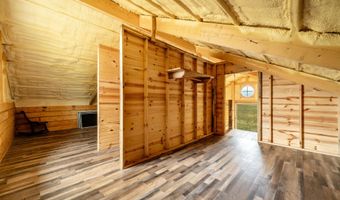 94 Quarry Rd, Buffalo, WY 82834