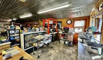 3177 St Highway T, Ava, MO 65608