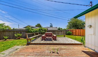 2117 11th St, Arcata, CA 95521