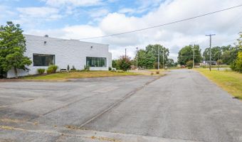 1163 Wards Rd, Altavista, VA 24517