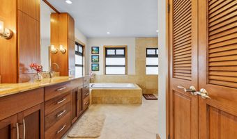 1030 KUKUAU St, Hilo, HI 96720