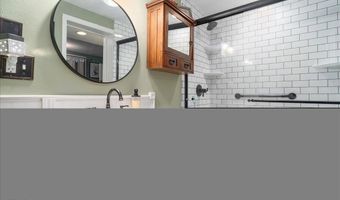 52 S Swan St # G, Albany, NY 12210