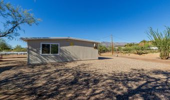 33450 S RIVER BEND Rd, Black Canyon City, AZ 85324