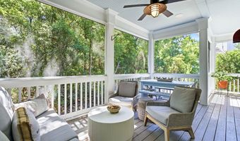 18 Three Flipper Trl, Bald Head Island, NC 28461