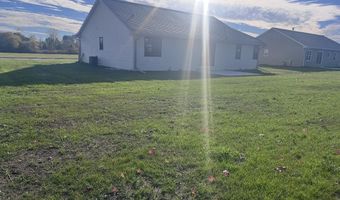 525 KIRKLAND Ave, Algoma, WI 54201