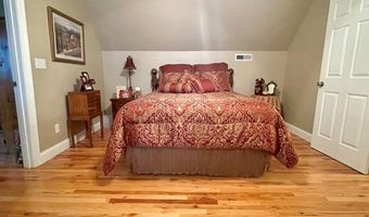 117 Apple Ridge Dr, Beaver, WV 25813