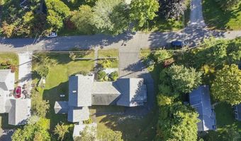 11 Durham St, Belfast, ME 04915