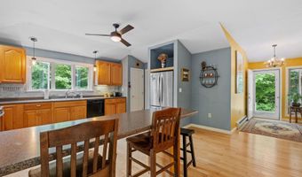 36 Weston Woods Cir, Campton, NH 03223