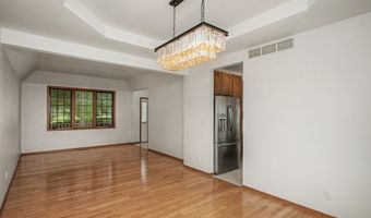 4529 Webster St, Ames, IA 50014