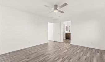 10525 Shiny Skies Dr, Las Vegas, NV 89129