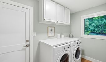 4908 WOODLAND Way, Annandale, VA 22003