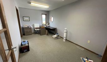 916 FELD St, Algoma, WI 54201