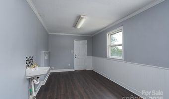 711 Wood St, Albemarle, NC 28001