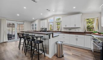 55805 CARROLL St, Astor, FL 32102