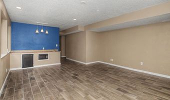 4105 Harris St, Ames, IA 50014