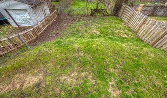 1122 Wade St, Aliquippa, PA 15001