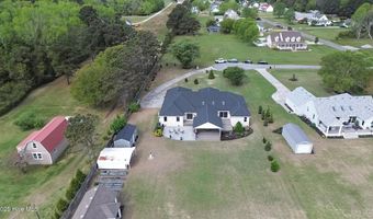 111 Waterway Ct, Aydlett, NC 27916