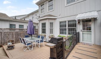 2508 Bristol Dr, Ames, IA 50010