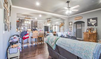 701 Avenue N, Abernathy, TX 79311