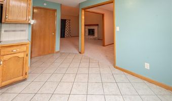 15143 Briarwood Dr, Basehor, KS 66007
