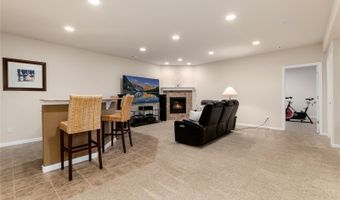 27235 E Lakeview Pl, Aurora, CO 80016