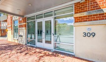 309 HOLLAND 327, Alexandria, VA 22314