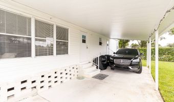 1222 W BOHLAND St, Avon Park, FL 33825