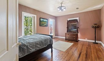 309 S Main St, Atmore, AL 36502