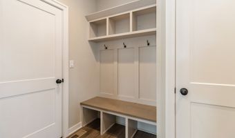 1809 12th St SE, Altoona, IA 50009