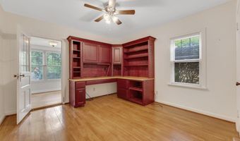 35 Brevoort Rd, Columbus, OH 43214